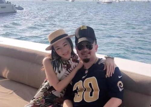 国产 情侣 精,甜蜜时光，共度美好